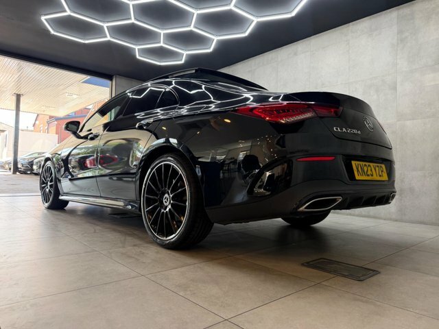 Mercedes-Benz CLA Class 2023 2.0 Cla220d Amg Line Night Edition Premium P Black #6