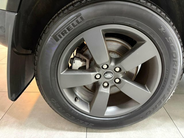 Land Rover Defender 110 110 3.0 D250 Mhev X-dynamic Hse 4Wd Euro 6 S Black #33