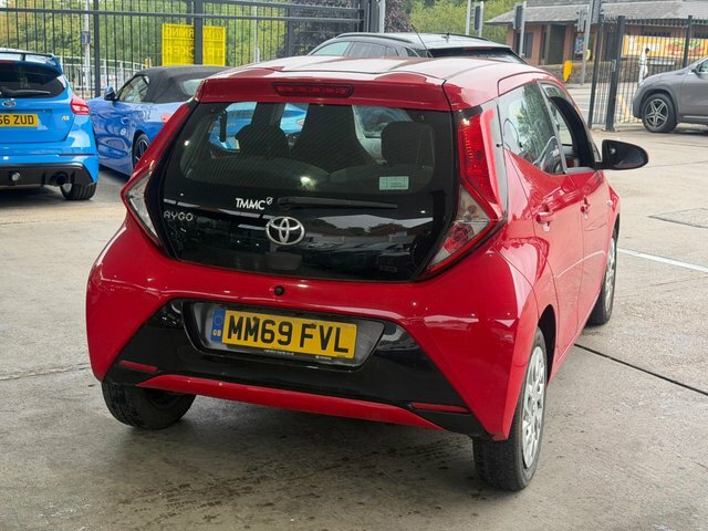 Toyota Aygo 2019 1.0 Vvt-i X-play Euro 6 Red #3