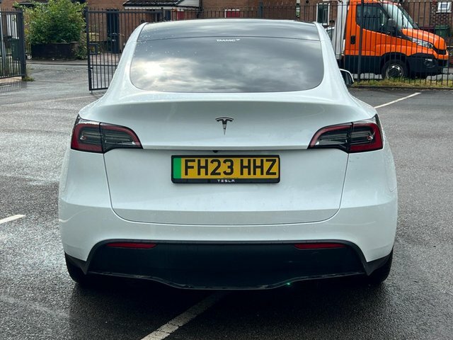 Tesla Model Y 2023 Rwd FH23HHZ White #3