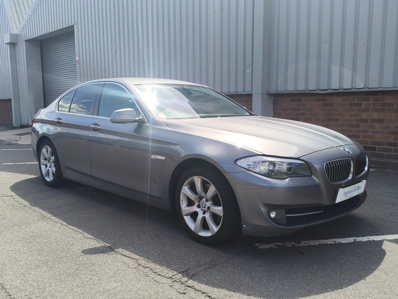 BMW 5 Series 520D Se Grey #4
