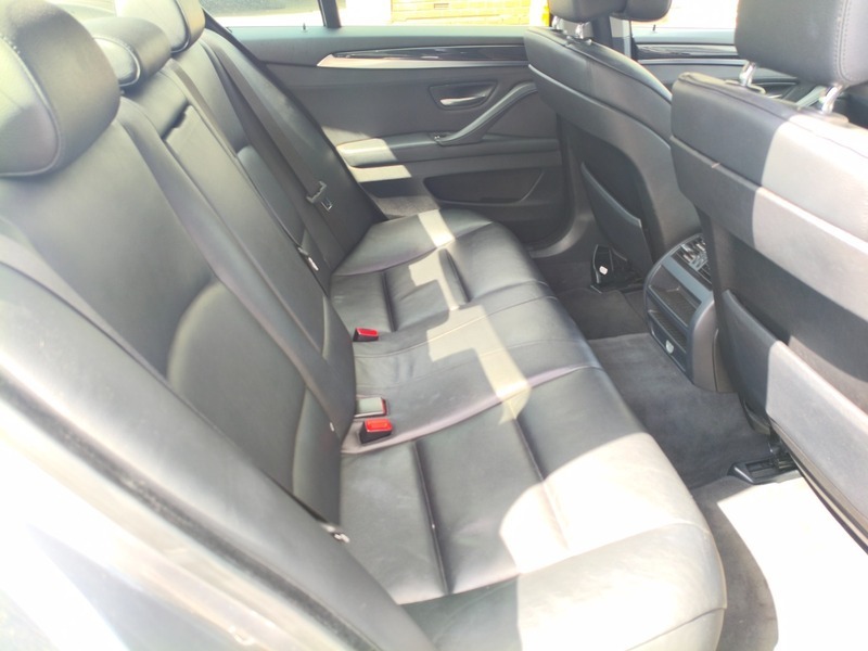 BMW 5 Series 520D Se U258 Black #23
