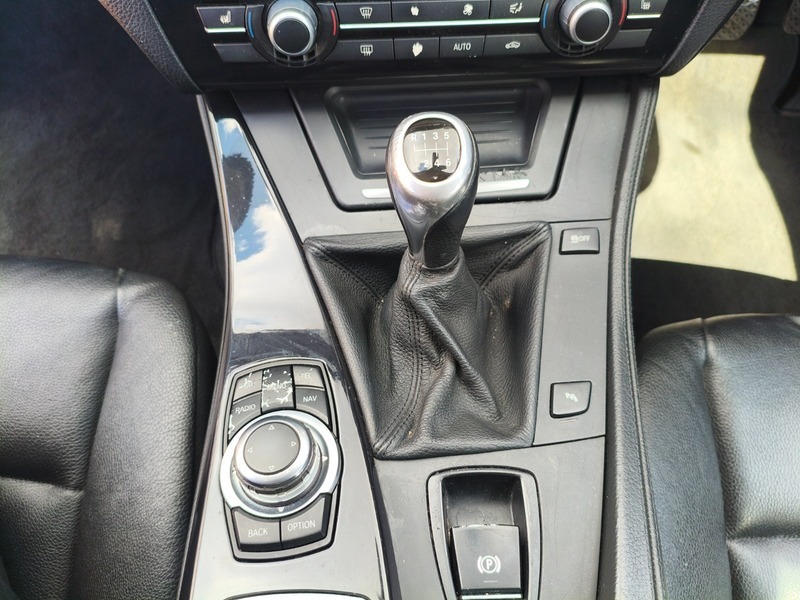 BMW 5 Series 520D Se U258 Black #19