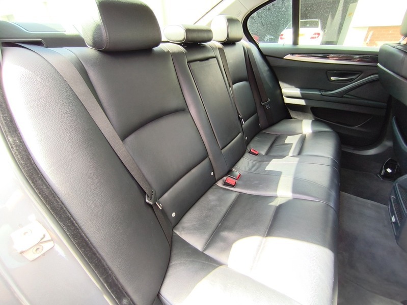BMW 5 Series 520D Se U258 Black #22