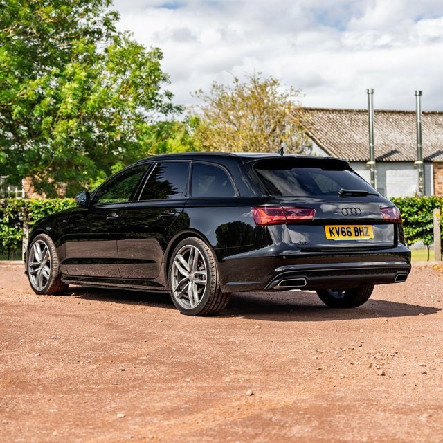Audi A6 Avant 2.0 Tdi Ultra Black Edition Estate S Tr Black