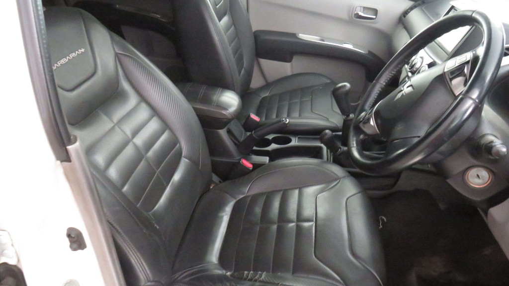 Mitsubishi L200 Barbarian Black Lwb Double Cab Di-d 4Wd #5