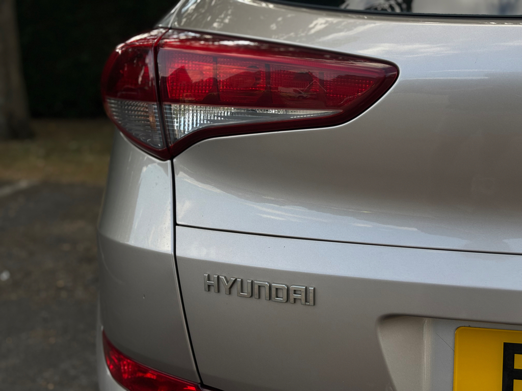 Hyundai Tucson 1.6 Gdi Blue Drive S 2Wd ET16SJO Beige #5