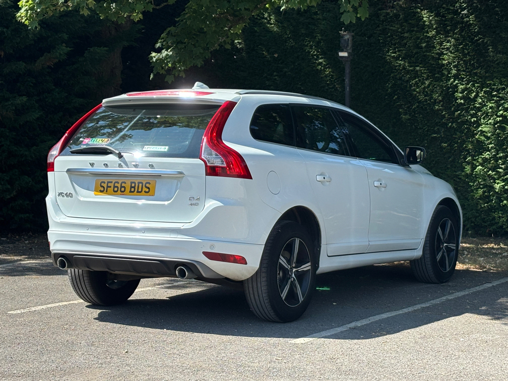 Volvo XC60 D4 190 R Design Lux Nav Awd SF66BDS White #2
