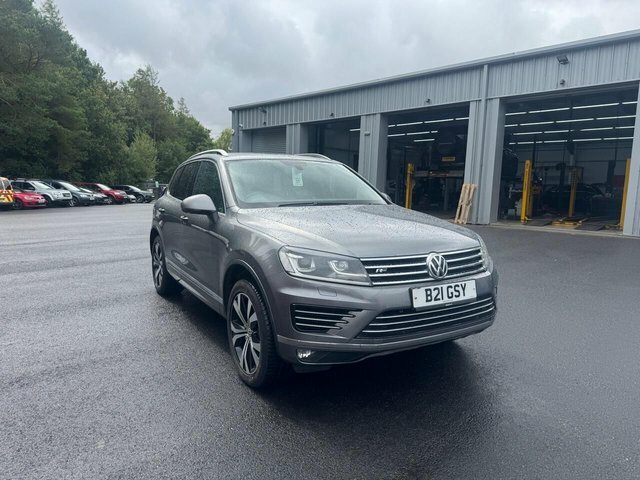 Volkswagen Touareg 3.0 Tdi V6 Bluemotion Tech R-line Suv T Grey