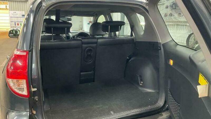 Toyota Rav 4 2.0 Vvti Xtr 150 Bhp Grey #13