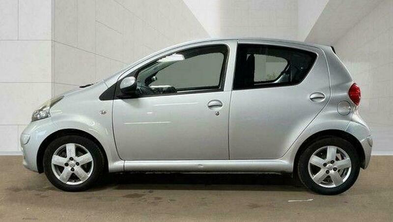 Toyota Aygo 1.0 Vvt-i Sport Multimode Silver #4