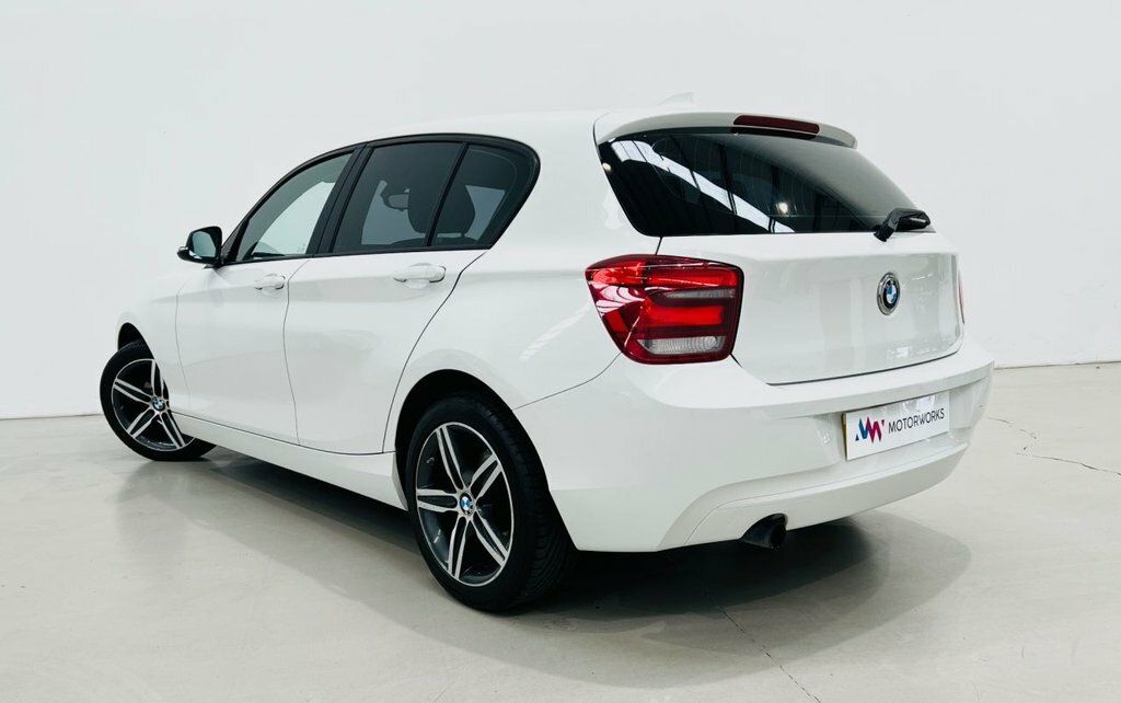BMW 1 Series 1.6L Sport White #3