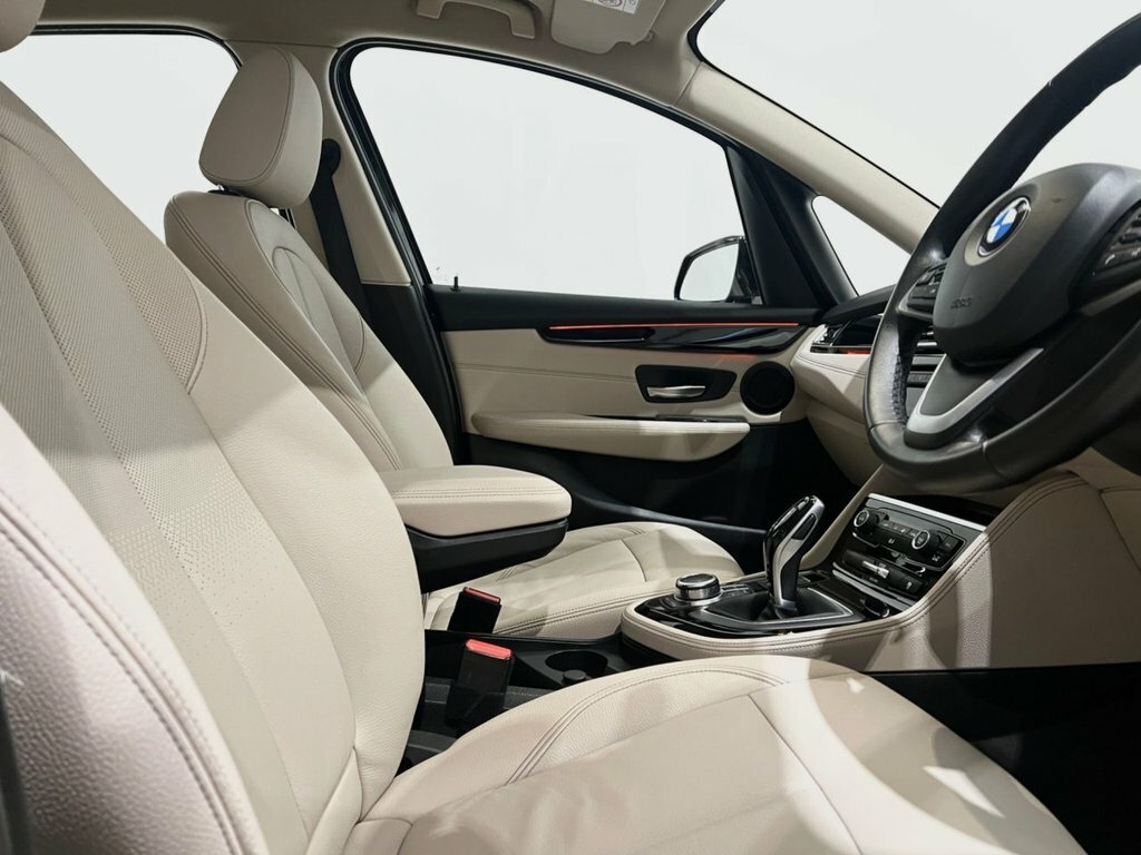 BMW 2 Series Gran Tourer 2L Luxury Black #6