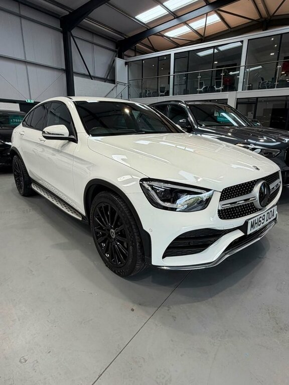Mercedes-Benz GLC Class 2019 2.0 Glc220d Amg Line Premium Coupe Dies White