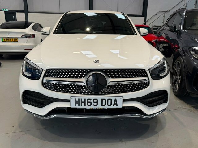 Mercedes-Benz GLC Class 2019 2.0 Glc220d Amg Line Premium Coupe Dies White #3