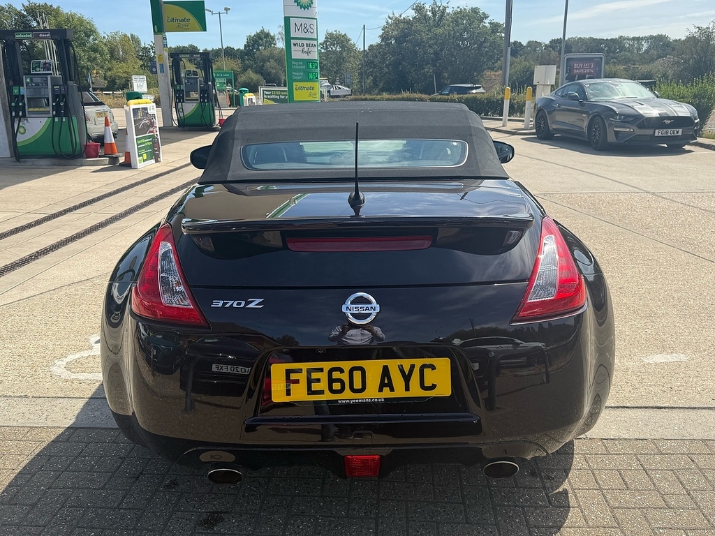 Nissan 370Z Z Black #11