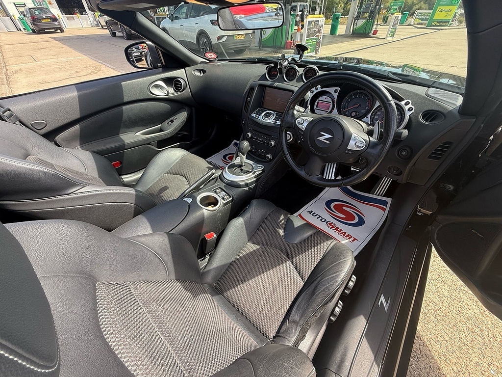 Nissan 370Z Z Black #28