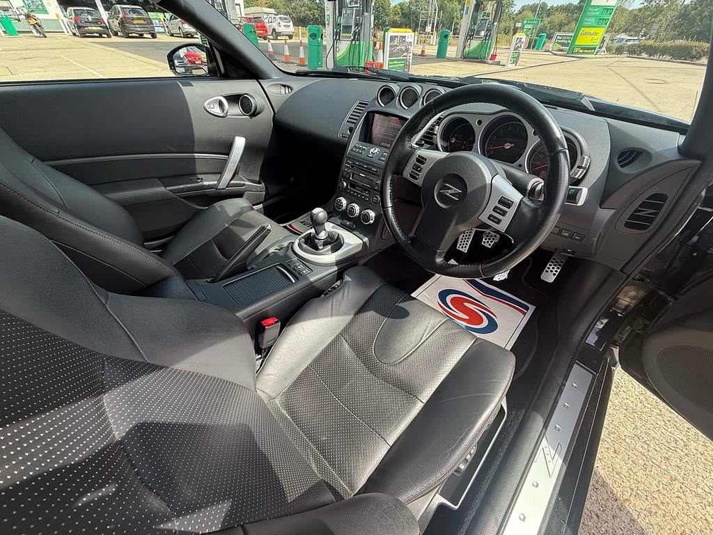 Nissan 350Z 35.13 Mwb Shr Pu 130 White #27