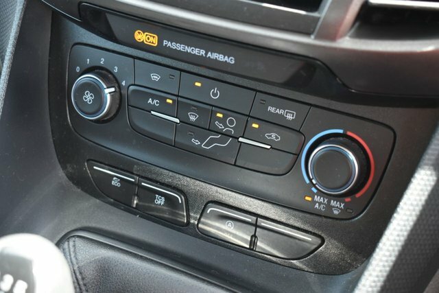 Ford Tourneo Connect 1.5 Ecoblue 120 Zetec Black #31