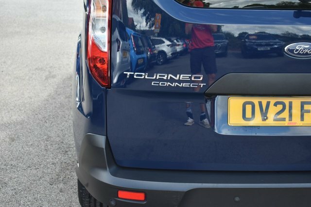 Ford Tourneo Connect 1.5 Ecoblue 120 Zetec Black #8