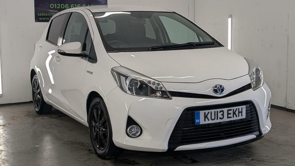 Toyota Yaris 1.5 Vvt-h T4 Cvt Euro 5 White #5