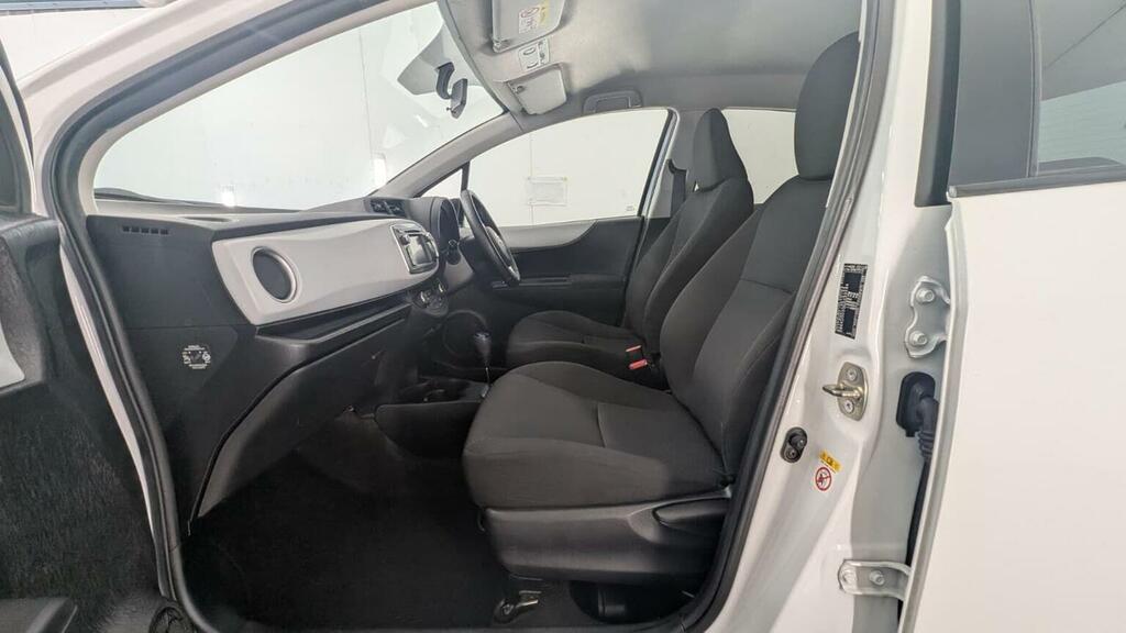 Toyota Yaris 1.4 D-4d Tr Black #64