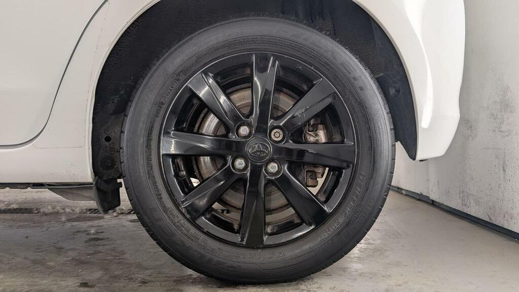 Toyota Yaris 1.4 D-4d Tr Black #52