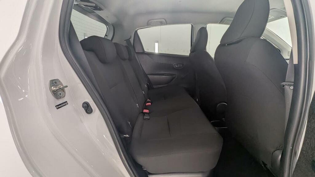 Toyota Yaris 1.4 D-4d Tr Black #33