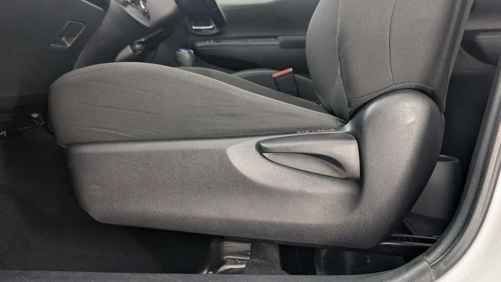 Toyota Yaris 1.4 D-4d Tr Black #37