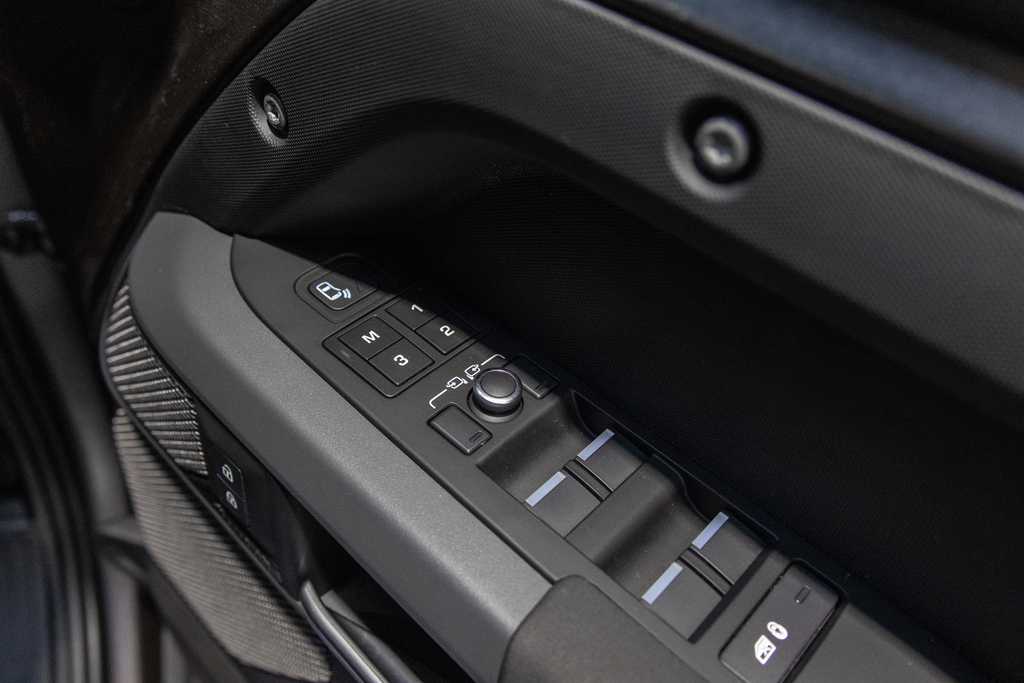 Land Rover Defender 3.0 Defender X-dynamic Hse D Mhev 4Wd Black #45