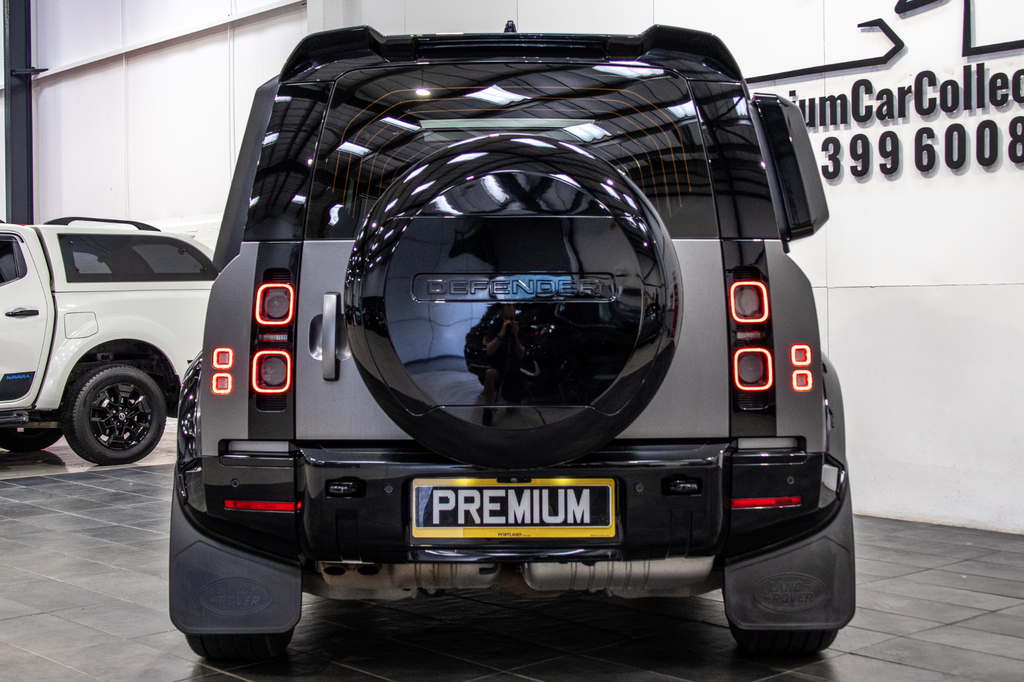 Land Rover Defender 3.0 Defender X-dynamic Hse D Mhev 4Wd Black #9