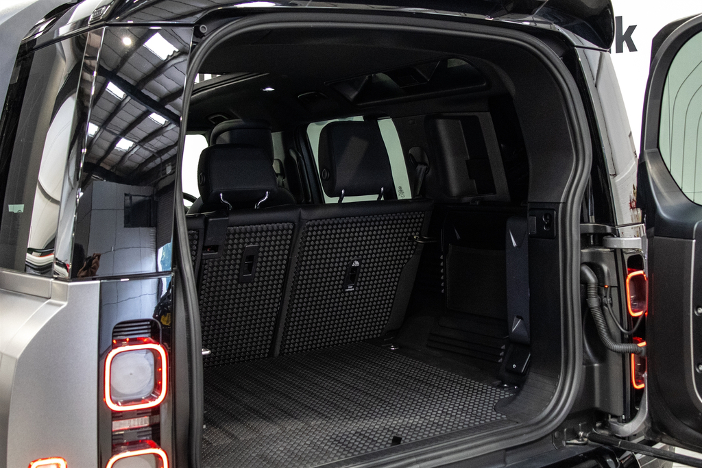 Land Rover Defender 3.0 Defender X-dynamic Hse D Mhev 4Wd Black #10