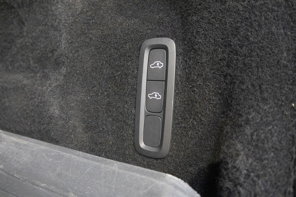 Volvo XC60 Recharge T8 R-design Pro #13