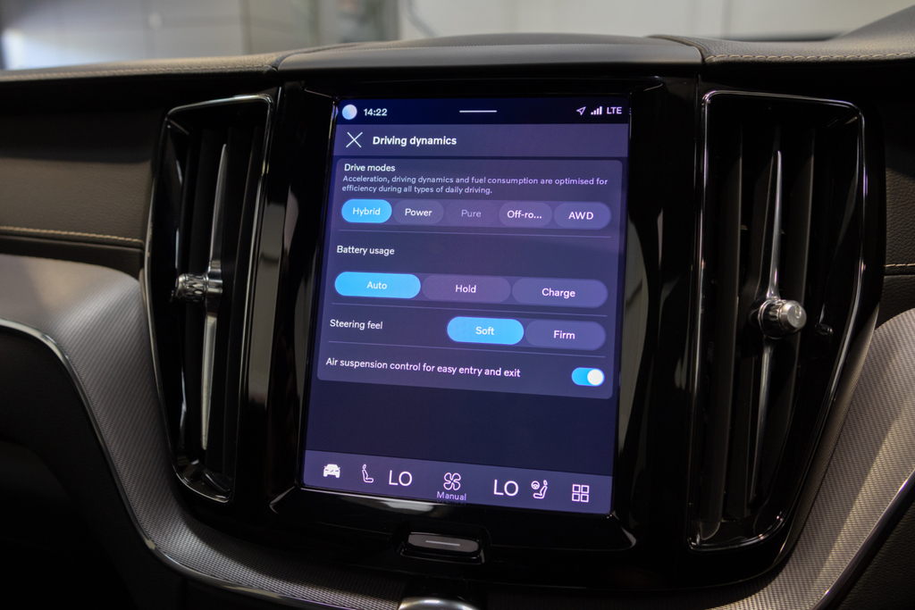 Volvo XC60 Recharge T8 R-design Pro #21