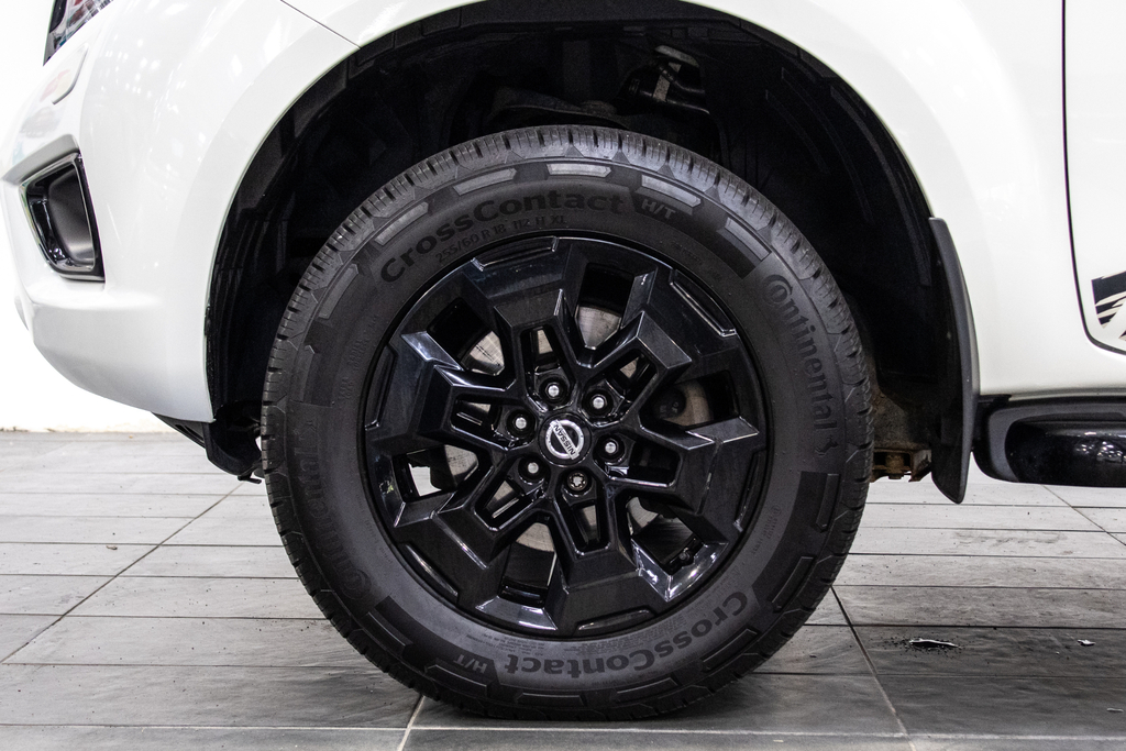 Nissan Navara Navara Visia Dci White #23