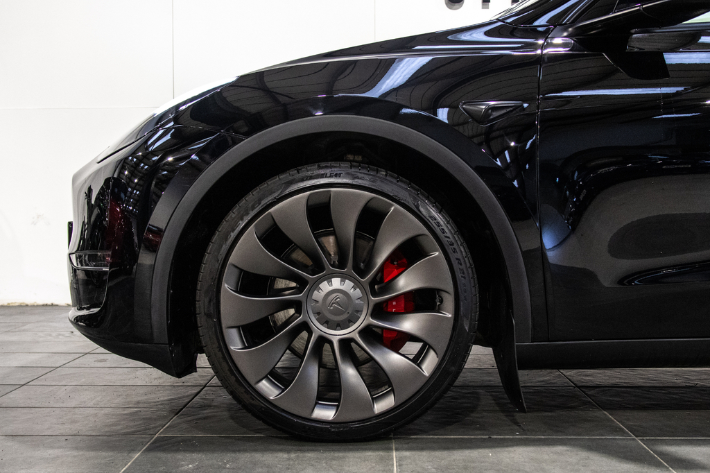 Tesla Model Y Performance Awd LC24BKA Black #6