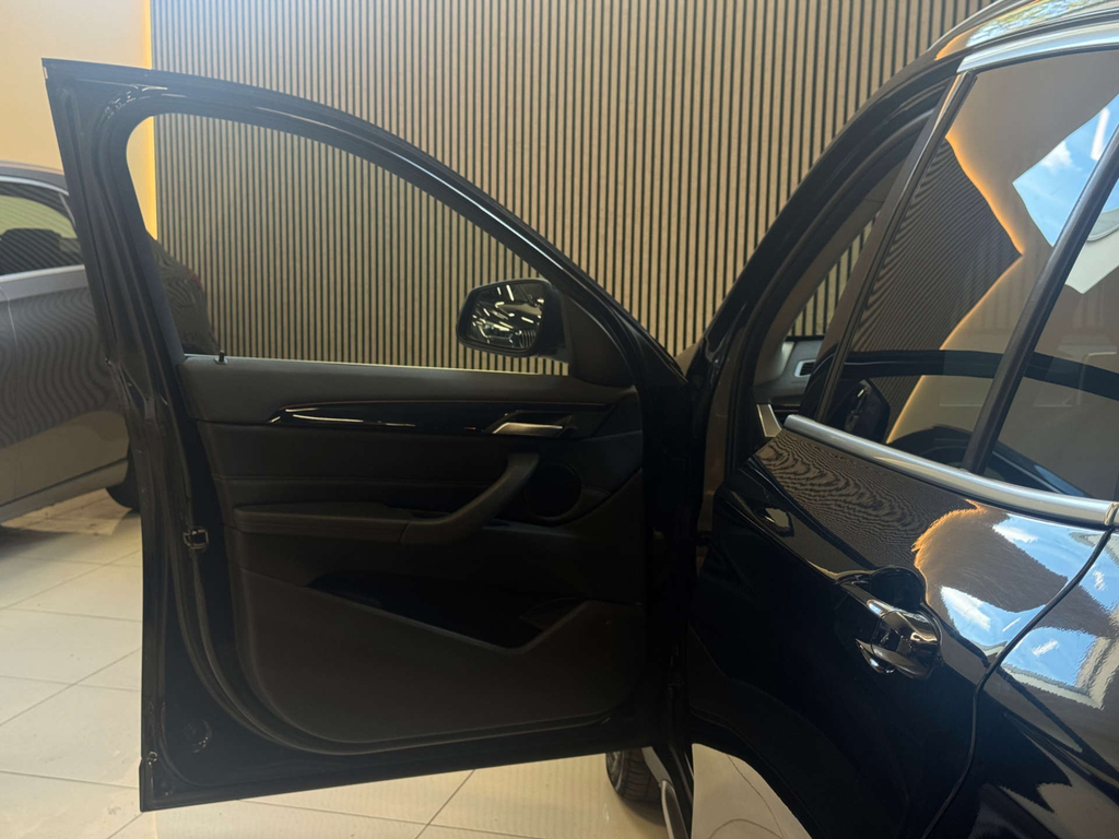 BMW X1 Xdrive20d Sport Blue #38