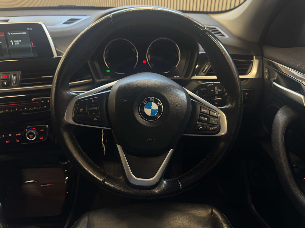 BMW X1 Xdrive20d Sport Blue #31