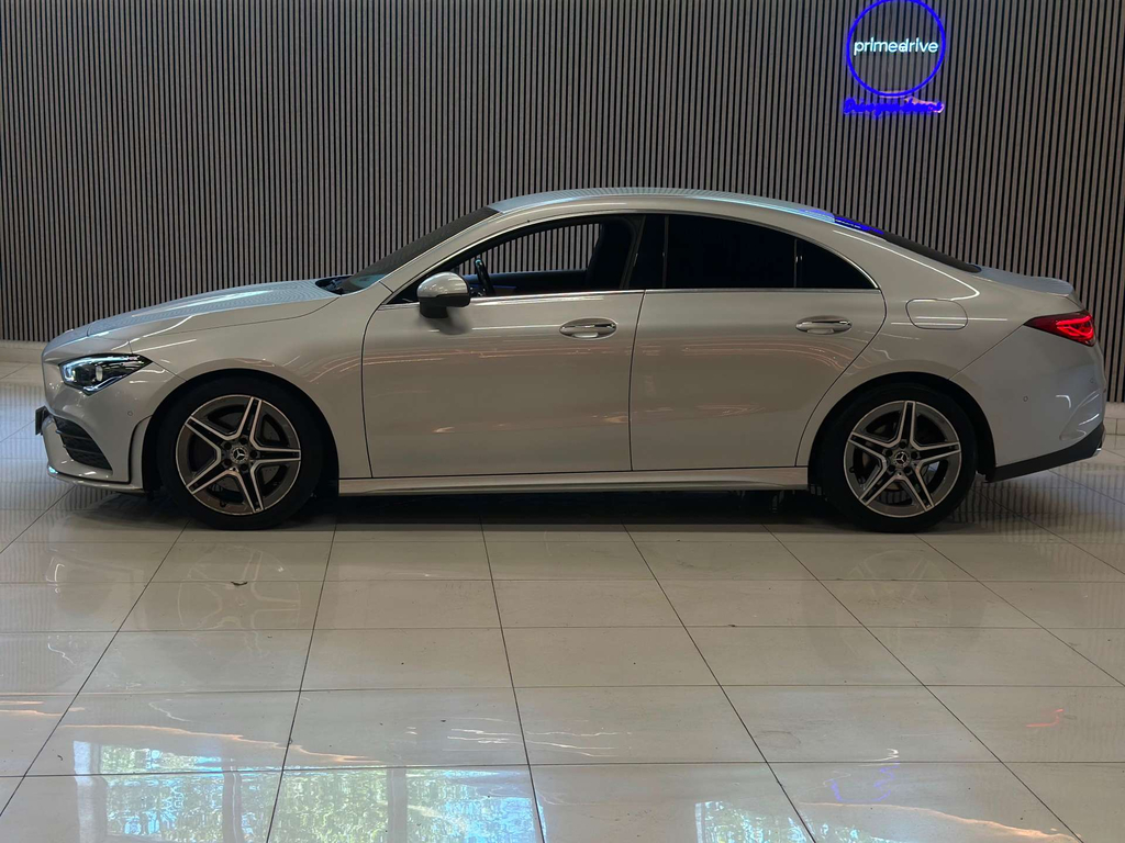 Mercedes-Benz 250 Cla Amg Line Premium E  #6