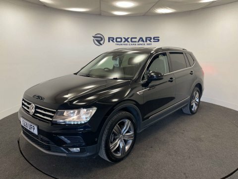 Volkswagen Tiguan Allspace Suv YD21UFP Black #3