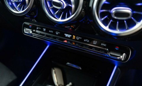 Mercedes-Benz B Class 180 Amg Line Premium Black #26