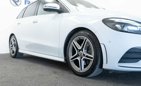 Mercedes-Benz B Class 180 Amg Line Premium Black #10