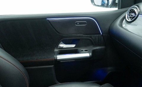 Mercedes-Benz B Class 180 Amg Line Premium Black #28