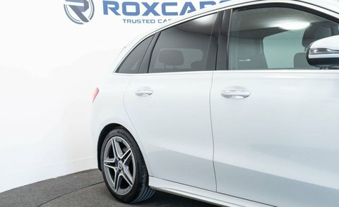 Mercedes-Benz B Class 180 Amg Line Premium Black #13