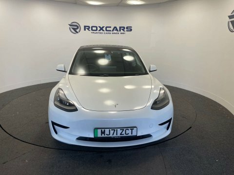 Tesla Model 3 Saloon MJ71ZCT White #3