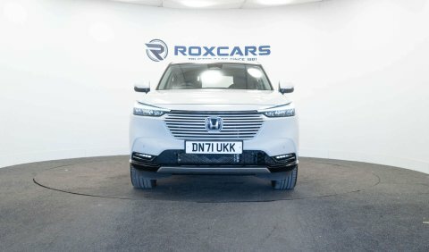 Honda Hr-V Suv White #2