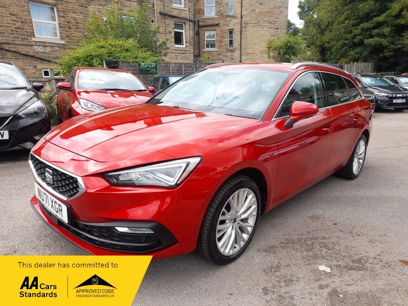 Seat Leon 1.5 Etsi Evo Xcellence Red #2