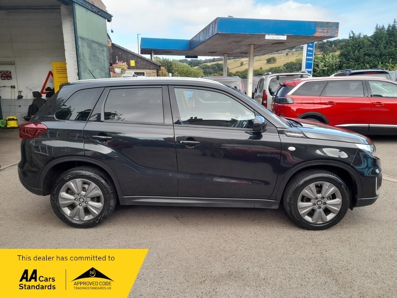 Suzuki Grand Vitara Sz-t Dualjet Hybrid Black #4