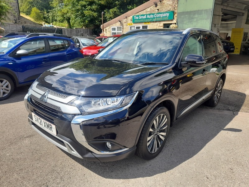 Mitsubishi Outlander 2.0 Design 4X4 7 Black #3