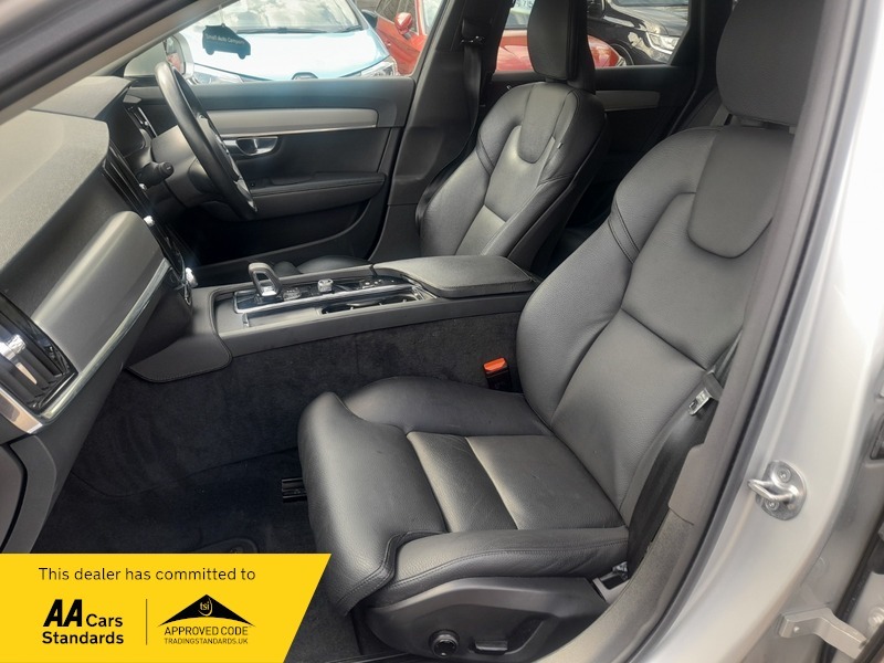 Volvo V90 2.0 B4 Mhev Core Estate Hybrid Eur Black #19